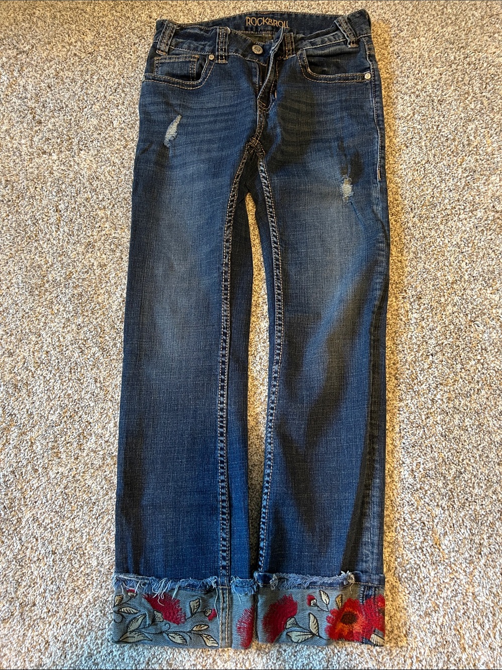 Rock & Roll Cowgirl Dark Blue Distressed Jeans with Floral Embroidered Cuff